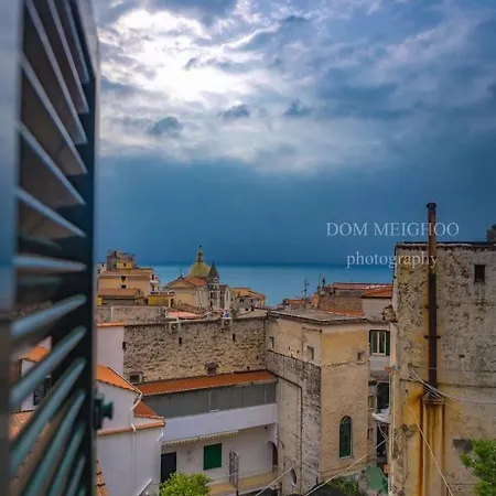 La Maison De Meme